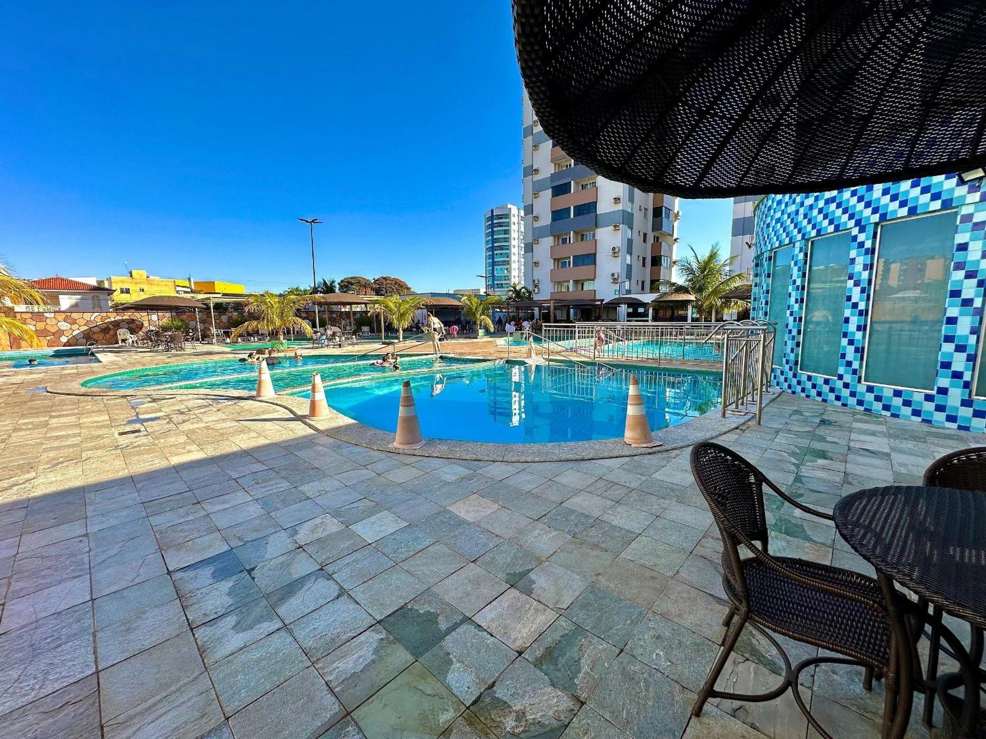 Lindo Apto No Residencial Aquarius Falt Service * Caldas Novas
